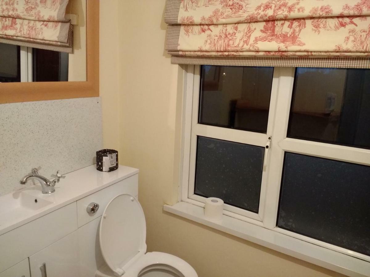 Bed and Breakfast Lisieux House On Lough Neagh Aghalee Екстер'єр фото